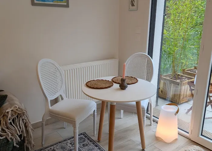 Apartment Calme Et Lumineux Au Coeur De Carteret